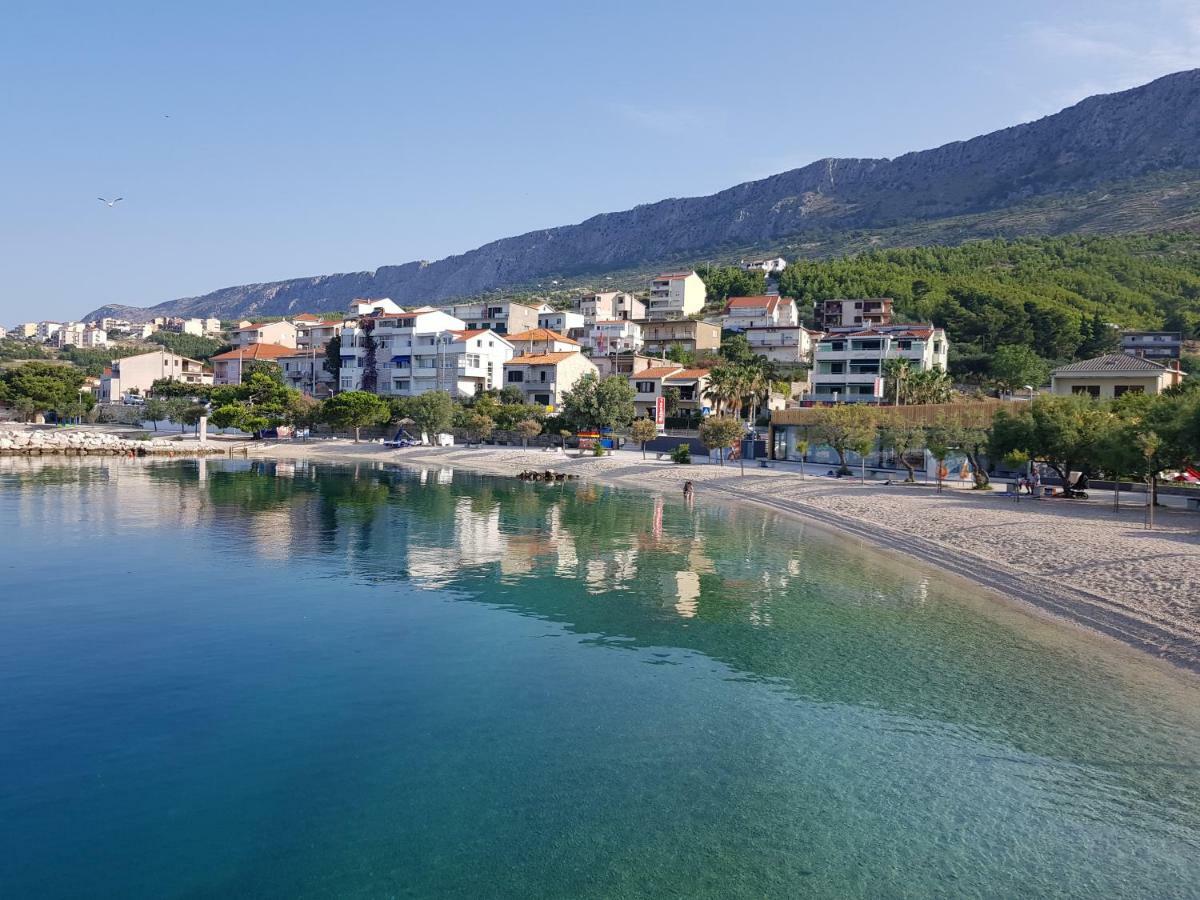 Apartmani Raos Dugi Rat Esterno foto